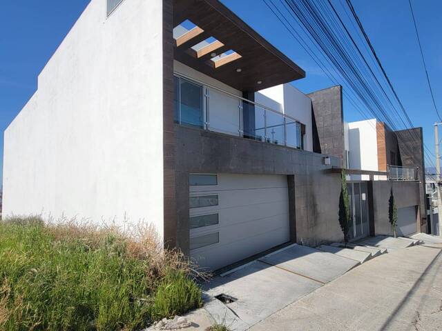 #60 - Casa para Venta en Tijuana - BC - 1