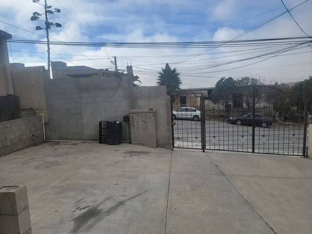 #88 - Casa para Renta en Playas de Rosarito - BC - 2