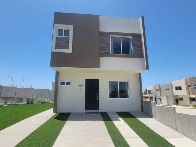 #109 - Casa para Venta en Tijuana - BC - 1