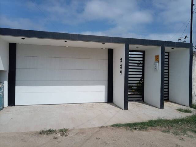 #166 - Casa para Venta en Ensenada - BC